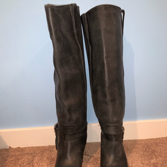 FRYE boots - Picture 2 of 6